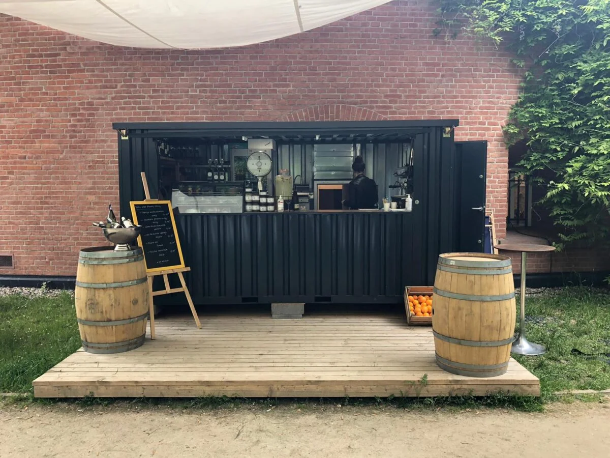 Conteneur Bar Démontable 3×2 mètres Noir RAL 9005