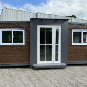 Tiny House Container Mobile 2024 – Modèle Deux Chambres Équipé