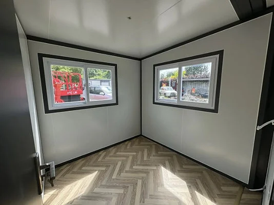Tiny House Container Mobile 2024 – Modèle Deux Chambres Équipé – Image 6