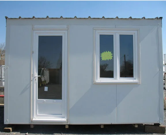 Bungalow de chantier/ sanitarie / bureau 3.8 x 2.4m