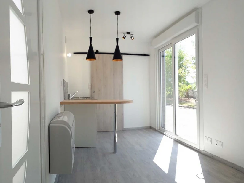 Conteneur Tiny Cube 20 m² – Espace de Vie Aménagé – Image 6
